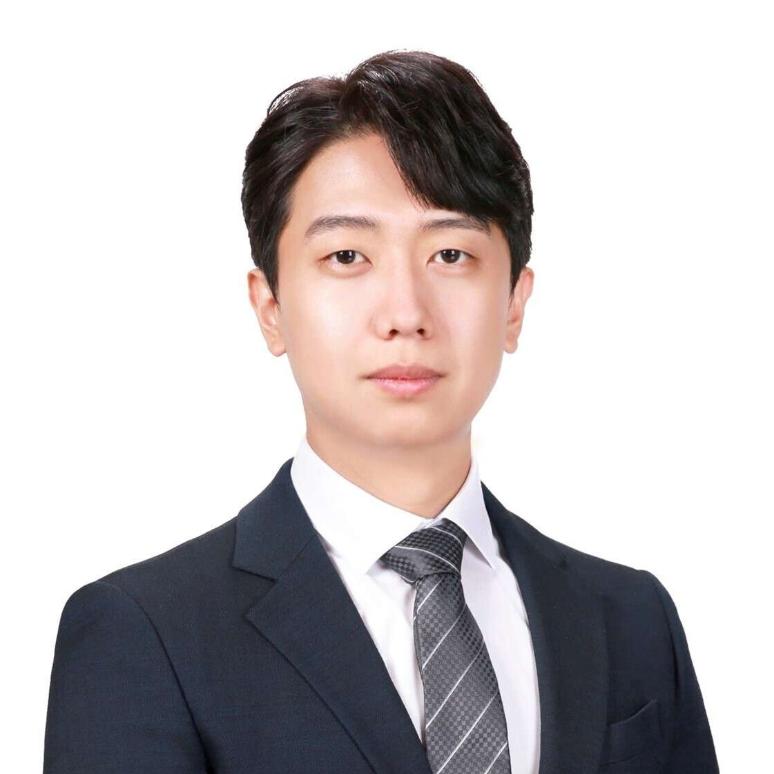 Dr. Hohyung Kang